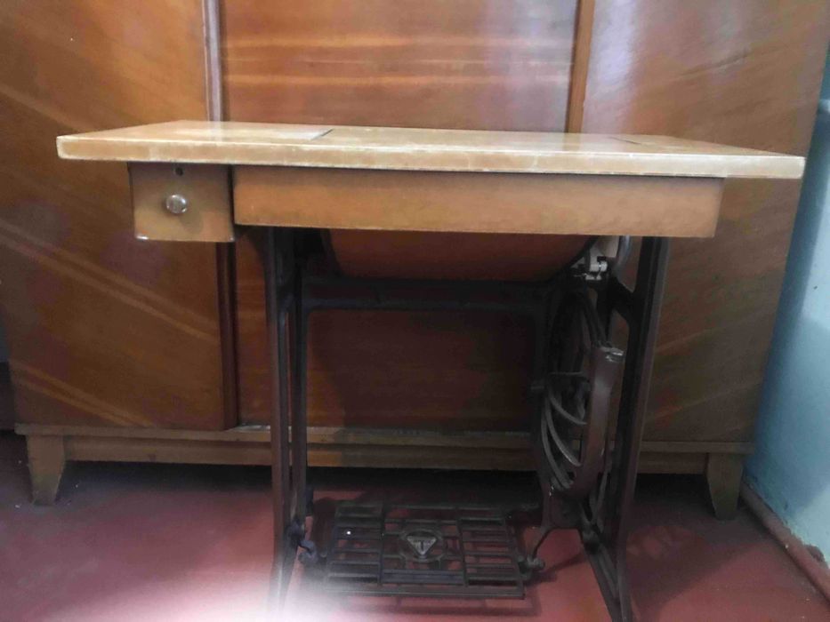 Швейная машинка Tikka Tikkakoski Финляндия