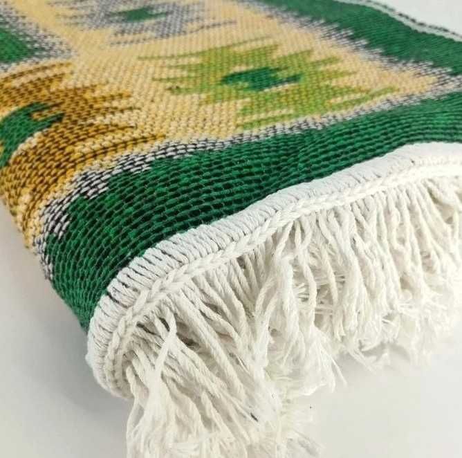 Dywan z frędzlami orientalny boho zielony do salonu na taras dywanik