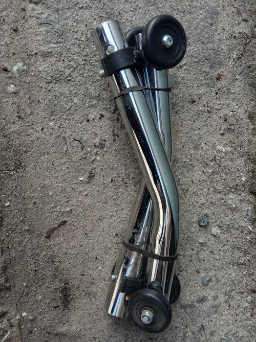 Антиопрокидувачі металеві