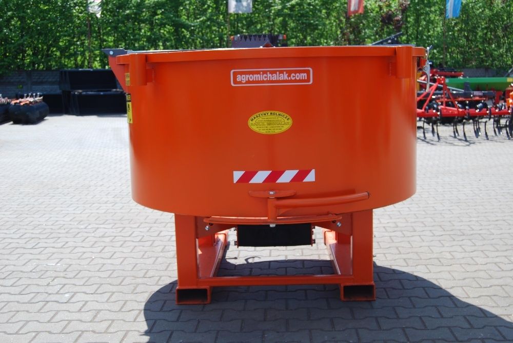 Betoniarka 1200L