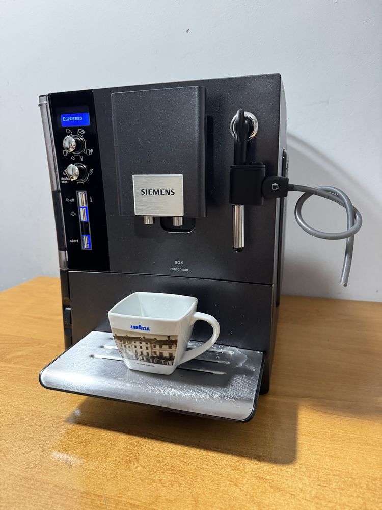 Ekspres Siemens EQ5 Macchiato Po Gruntownym Serwisie Gwarancja