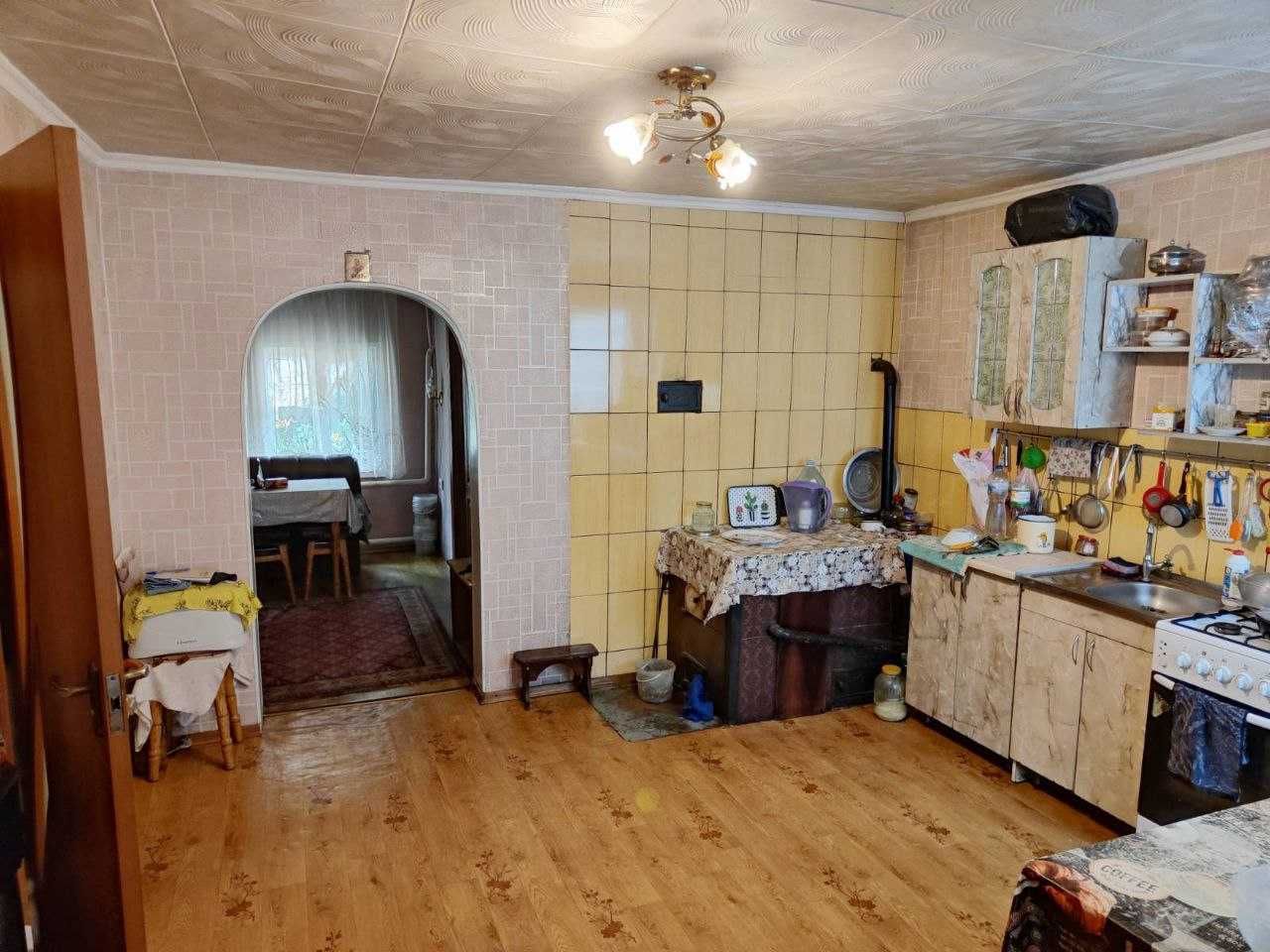 Продам будинок, вул. Харківська