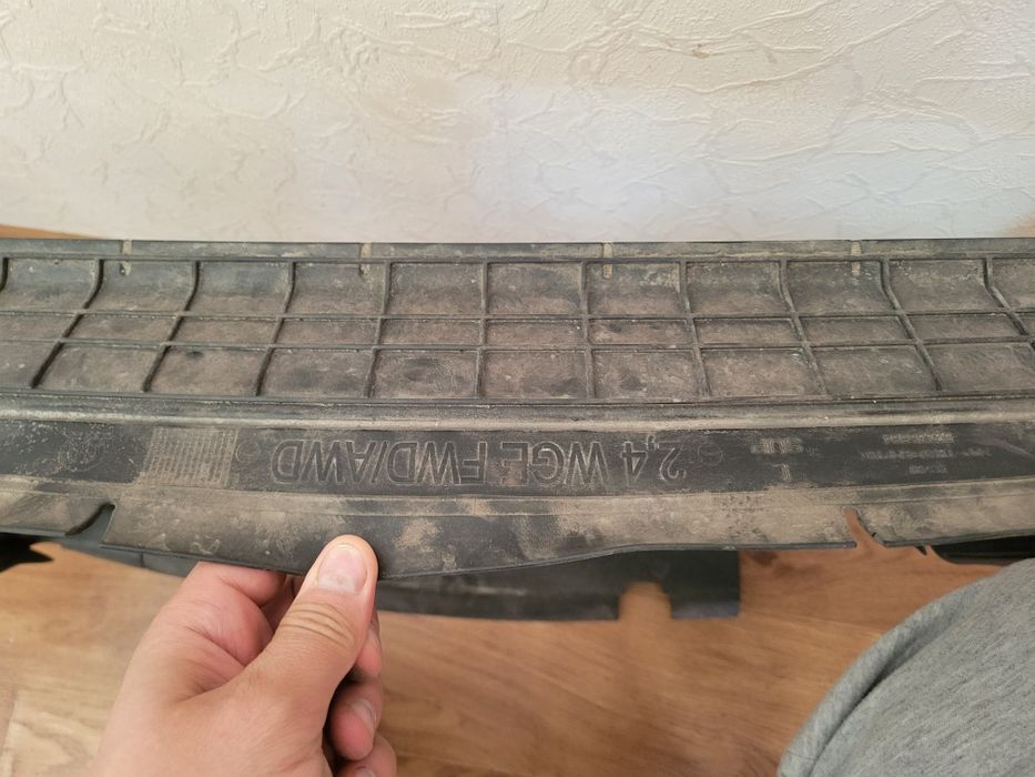 Jeep renegade 2.4 дифузор, повітряний дифлектор