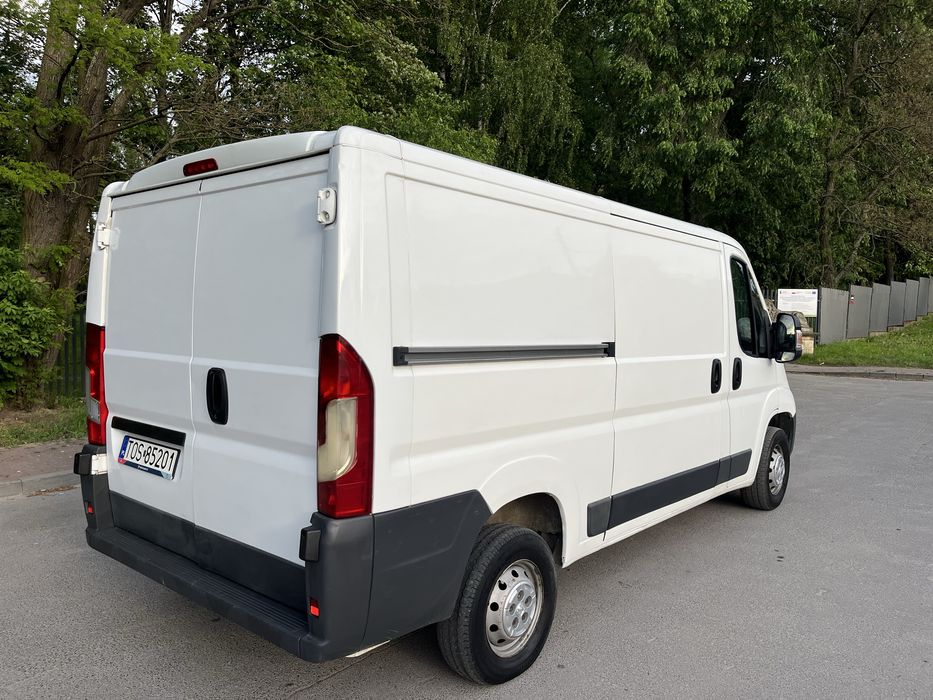 Do wynajęcia wypożyczenia bus dostawczy auto do transportu blaszak