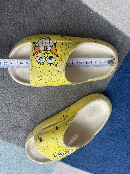 Klapki dla dziecka r. 33 dlugosc 21cm unisex