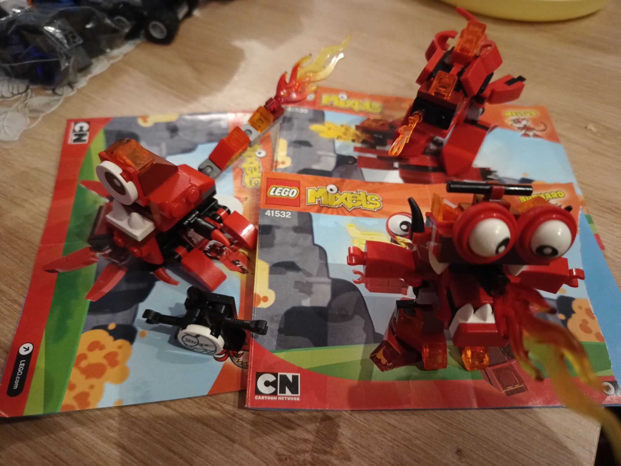 LEGO Mixels: 41531 Flamzer, 41532 Bernard, 41530 Meltus, komplet