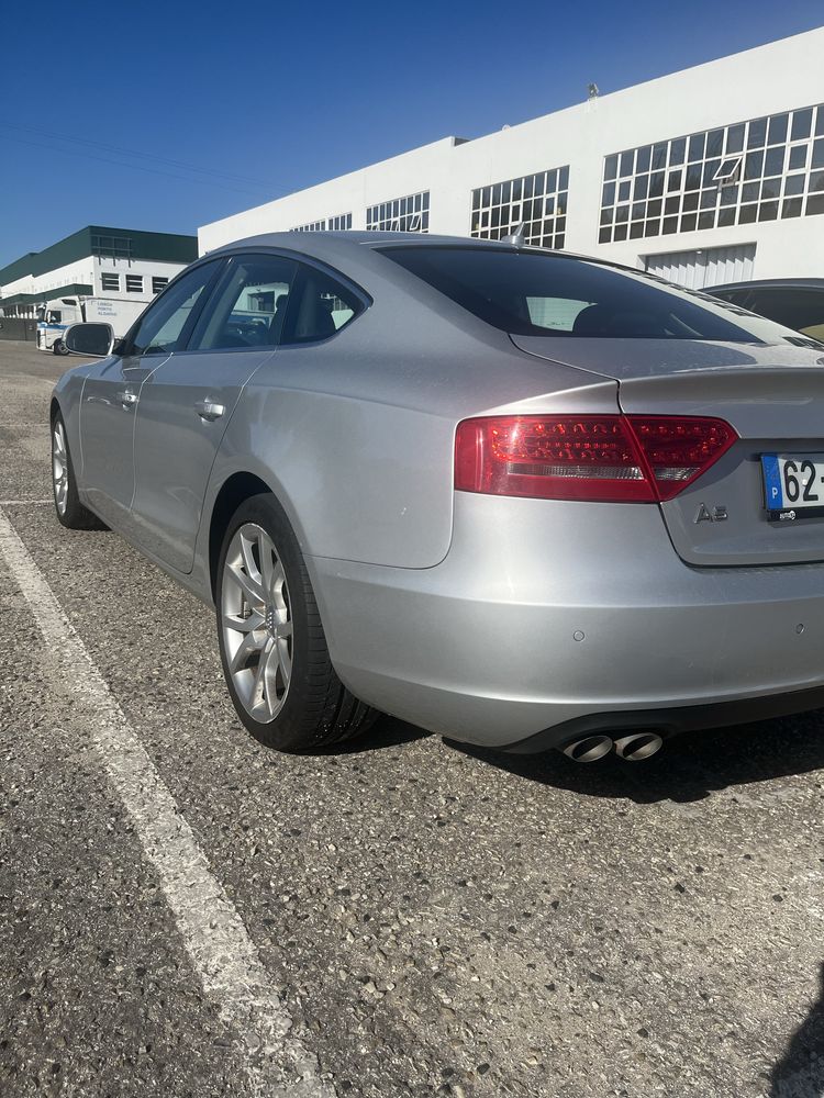 Audi a5 2.0 tdi 170cv 2011