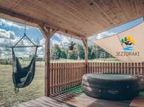 Wyjątkowy domek + jacuzzi, 500m od jeziora (Nowa Jedlanka) JEZIORAKI