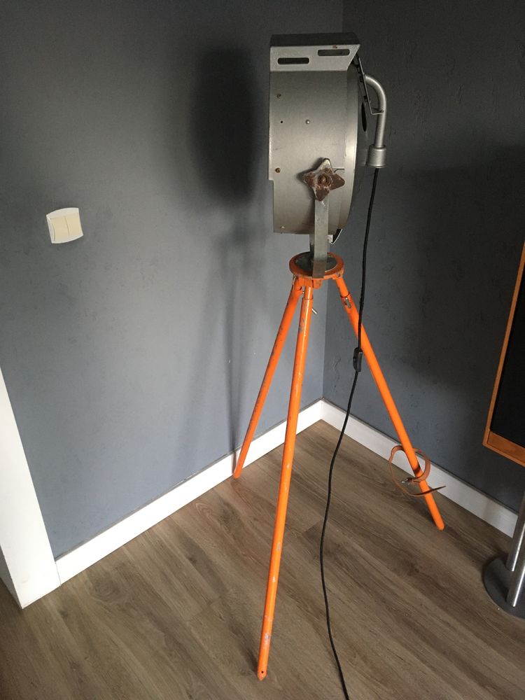 Floodlight Calor Engineering LTD lampa loft industrial vintage design