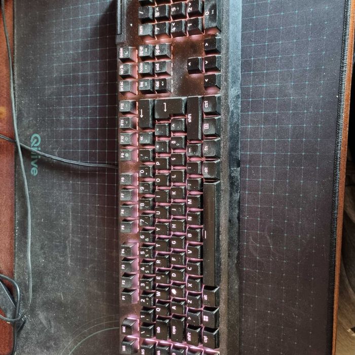 Pack computador gaming - PC + ecra + teclado +2 ratos + headphones