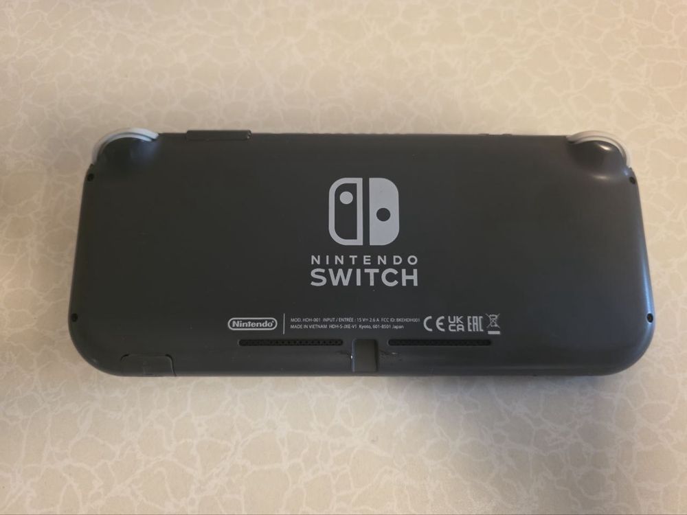Nintendo switch lite gray