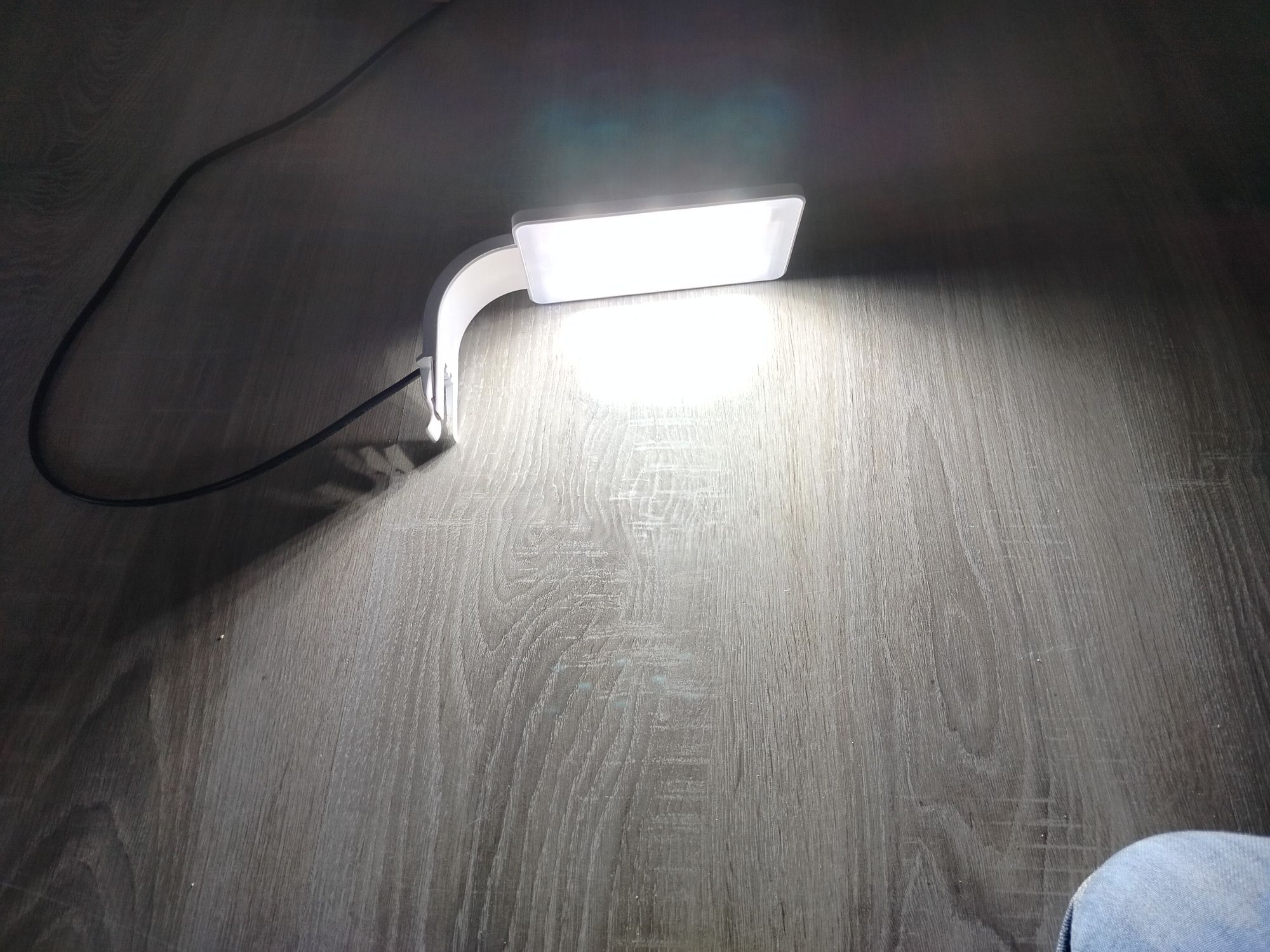 Lampa Aquael ledy smart d&n biała.