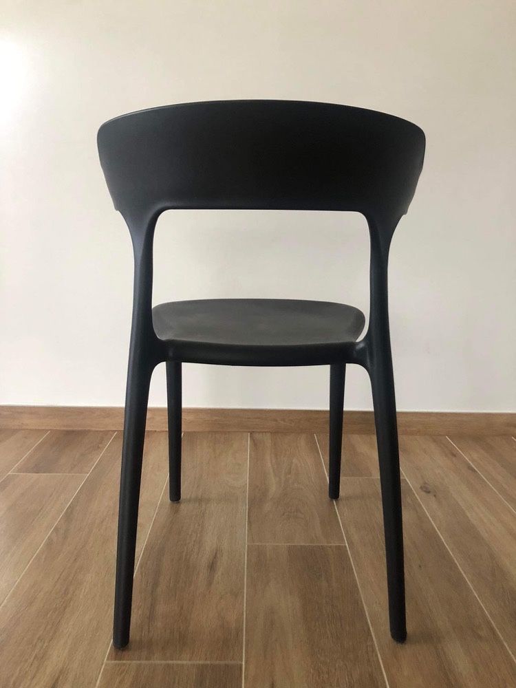 Krzesła czarny mat