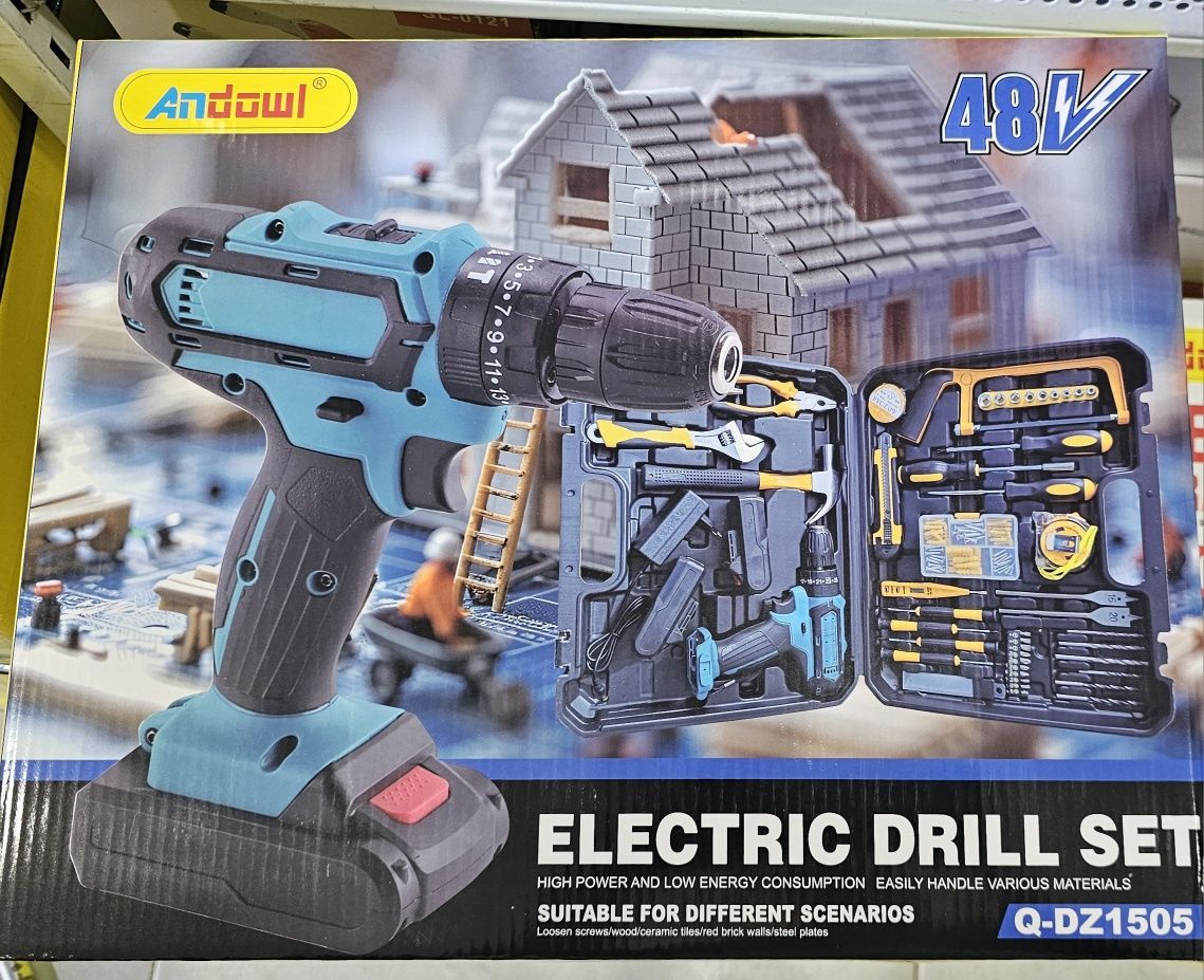 Maquina de furar e aparafusar com kit de ferramentas