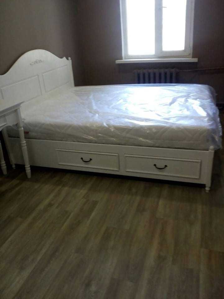 Продам кровать в стиле Прованс