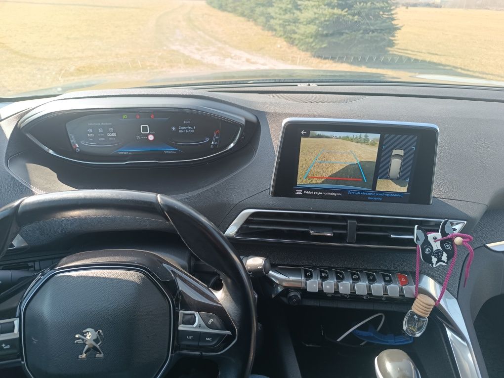 Peugeot 5008 , wersja Allure 7 osobowa , 1.5 diesel