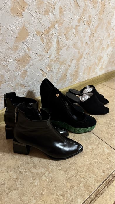 Продам жіноче взуття