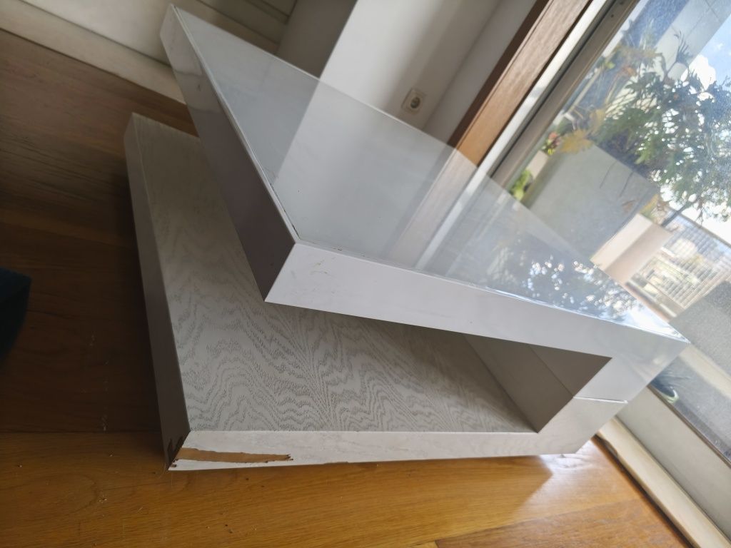 Mesa de centro branca