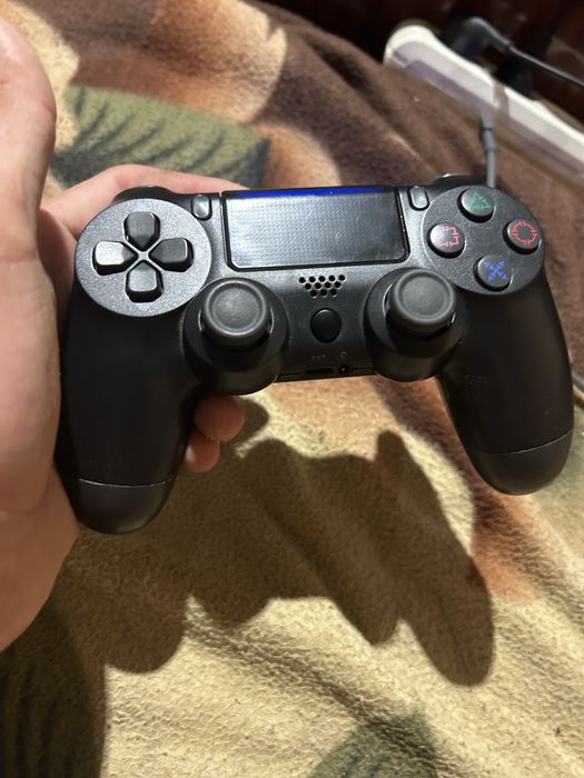 playstation 4 slim 500gb з телевізором 32 дюйми