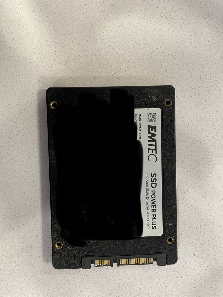 Discos ssd-solid state drivers sata pouco utilizados