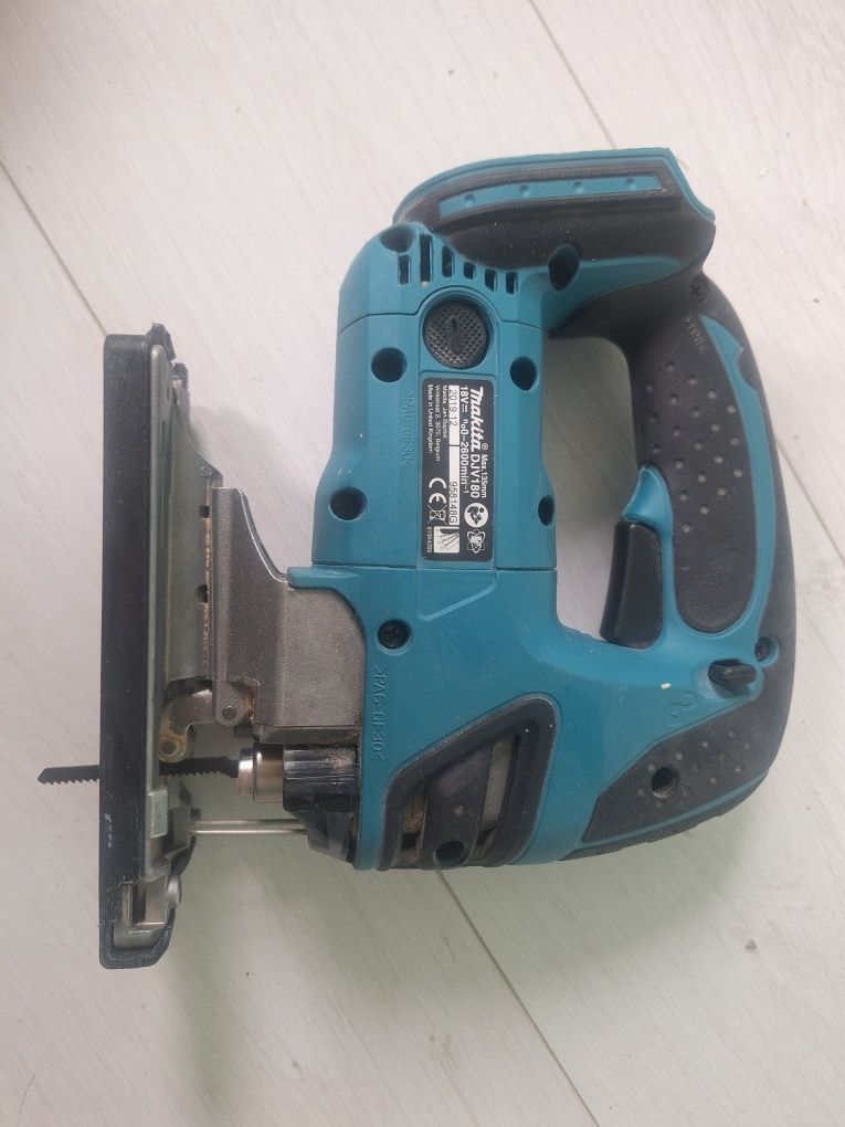 Makita Wyrzynarka  akumulatorowa 18V