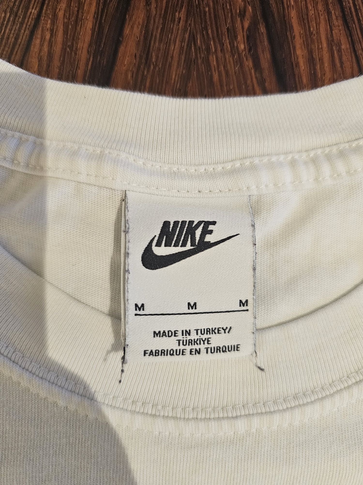 Koszulka nike z nadrukiem just do it