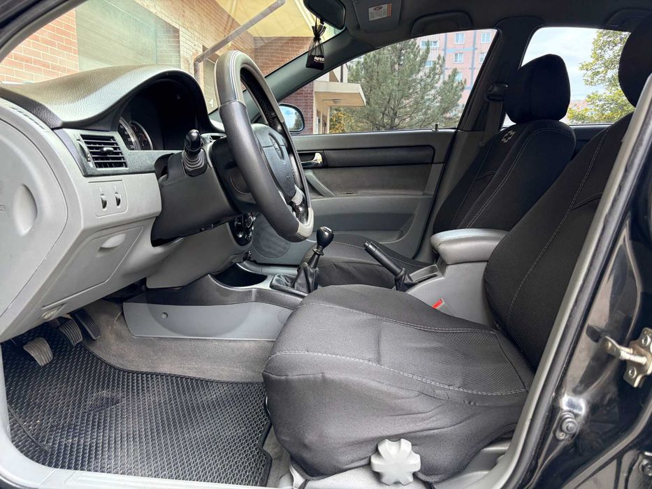 Терміново! Chevrolet Lacetti 1.8 SX