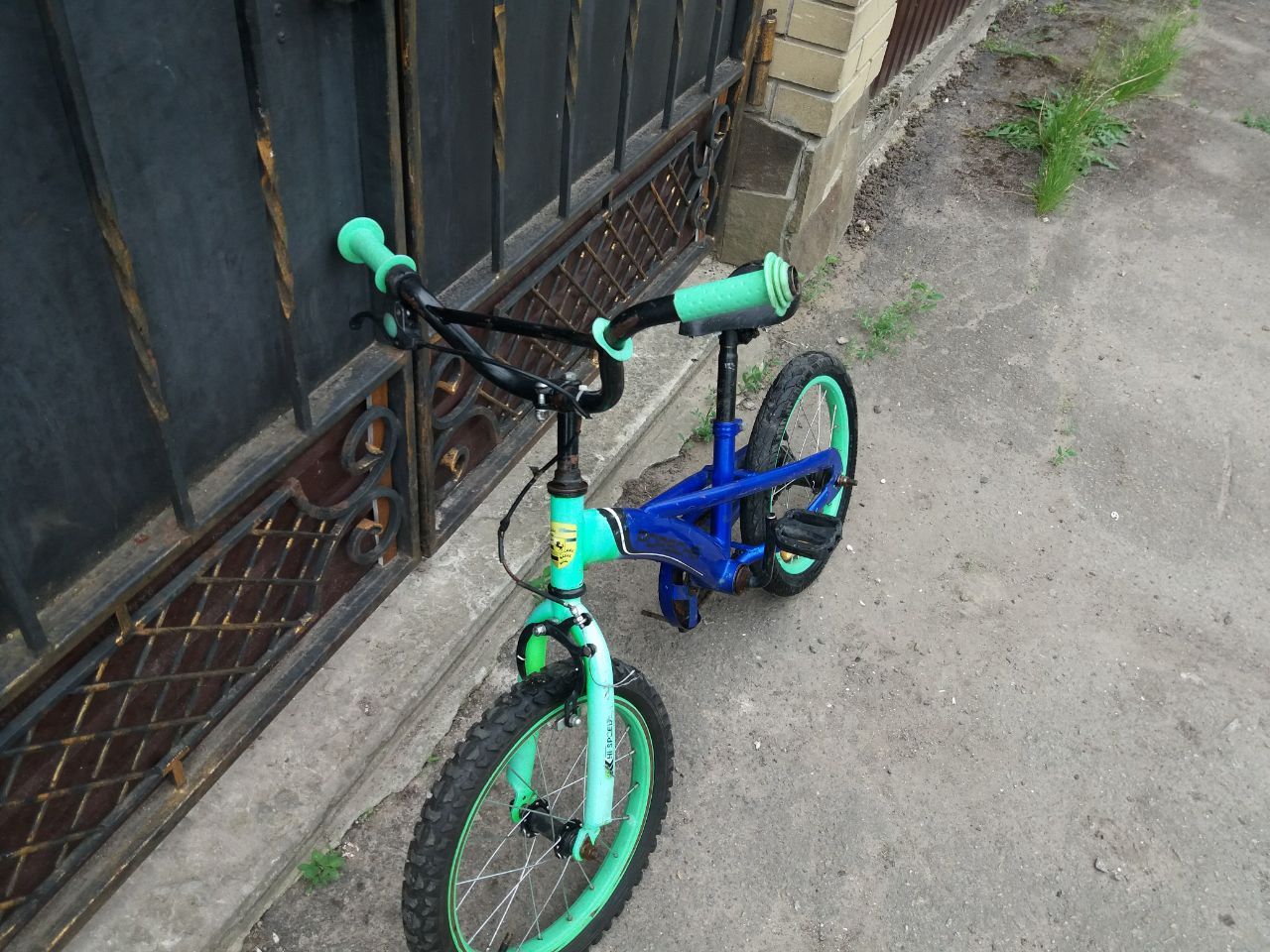 Детский велосипед b-twin
