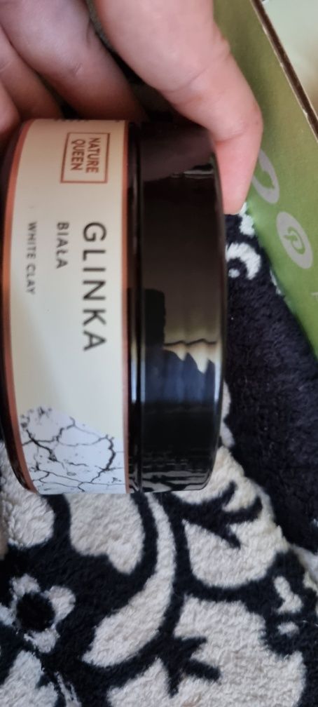 Paka kosmetyków i perfum