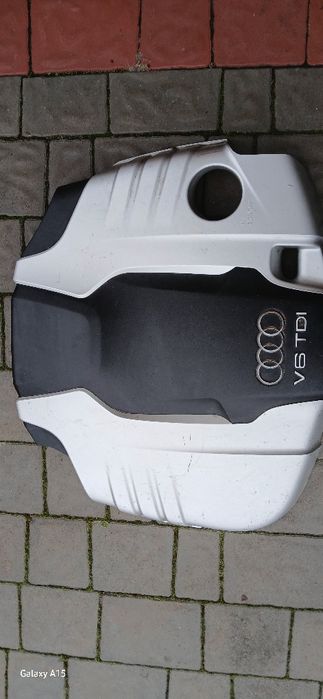 Кришка на двигун ауді 3.0