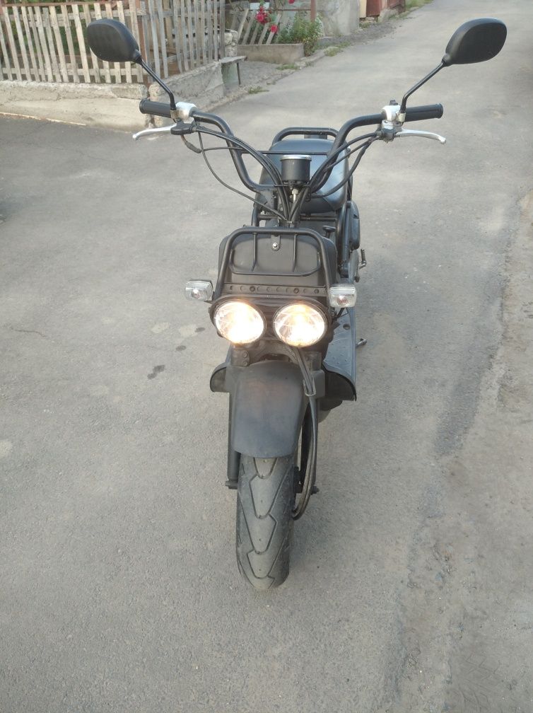 Honda zoomer 50cc