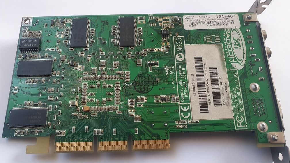 ATI RADEON R6  7500 64MB DDR AGP 4X Retro