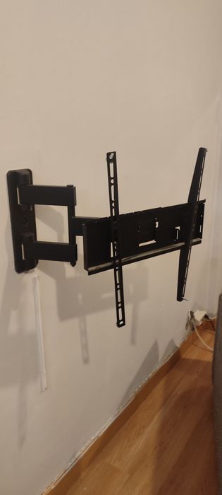 Suporte de TV em ferro