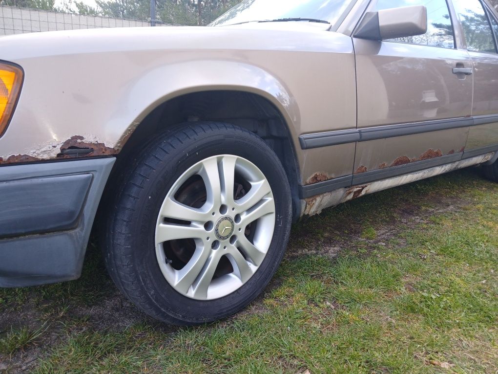 Mercedes W 124 3,0D Zamiana