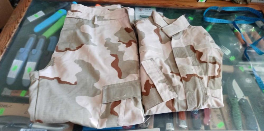 Mundur Pustynny 3 color Desert r. 2XL Regular  pas 102 - klatka 132