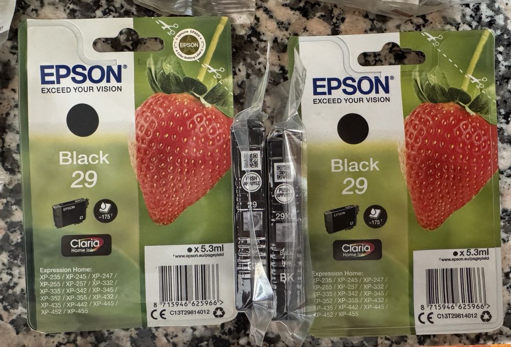 Tinteiros originais EPSON: Gama XP, T0441, T0452, T0453, T0454, T0711H