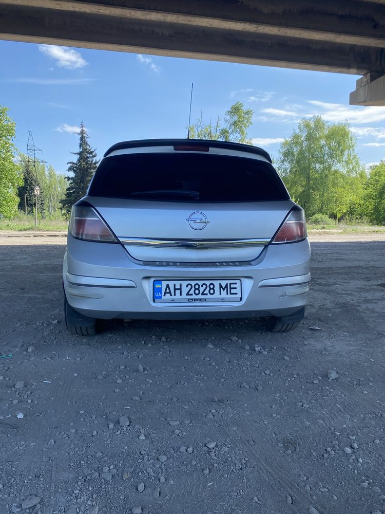 Срочно продам opel astra h