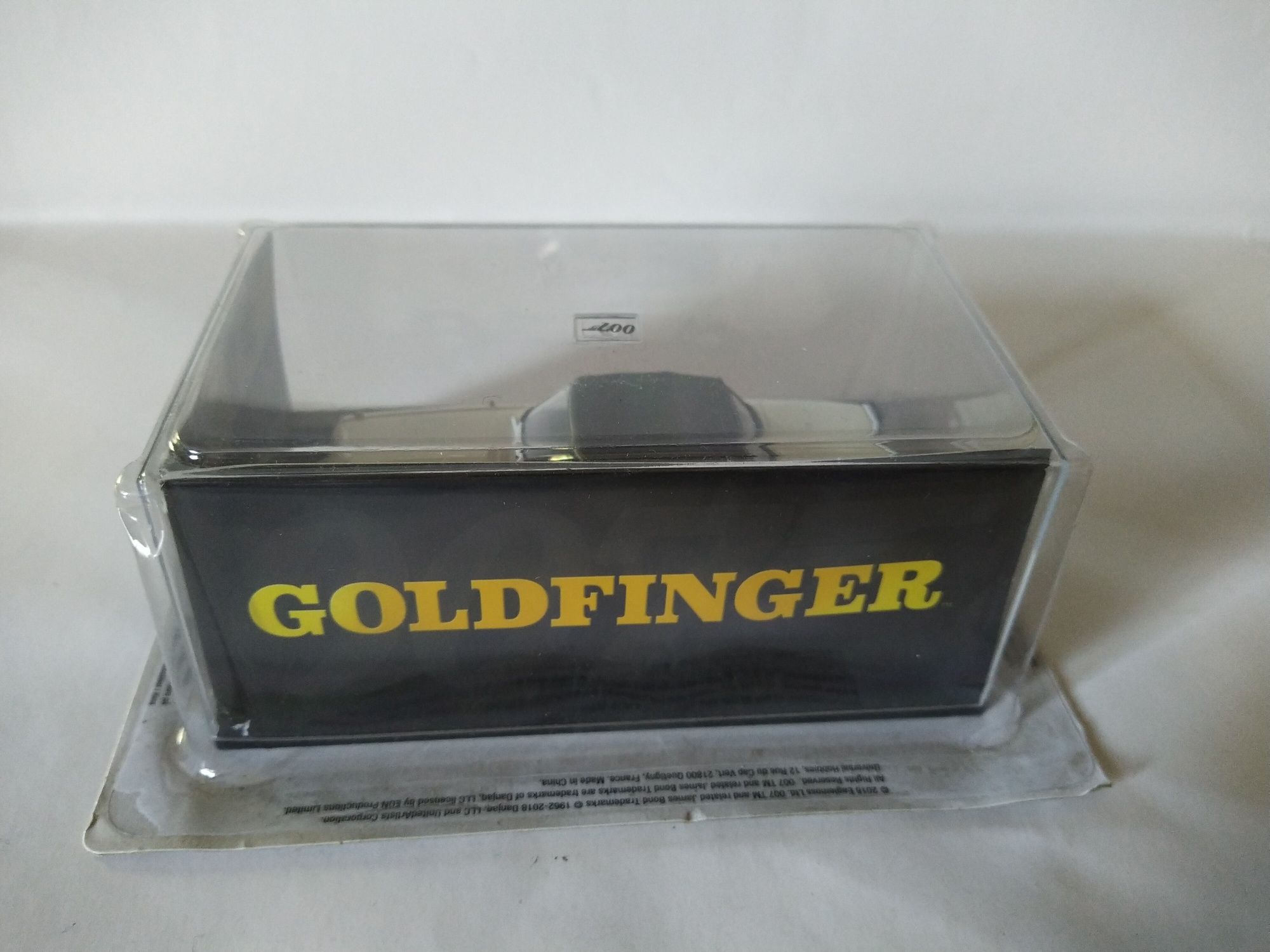 Ford Thunderbird " Goldfinger" James Bond collection Skala 1:43