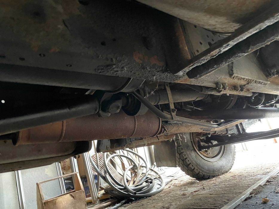 ЗІЛ 130 у робочому стані, з документами. Київська обл. СМТ Глеваха.