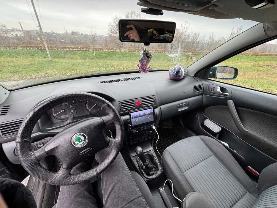 Продам Skoda Oktavia 2.0 газ/бензин