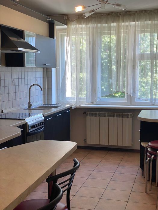 Здам кімнату в Личаківському районі для дівчини