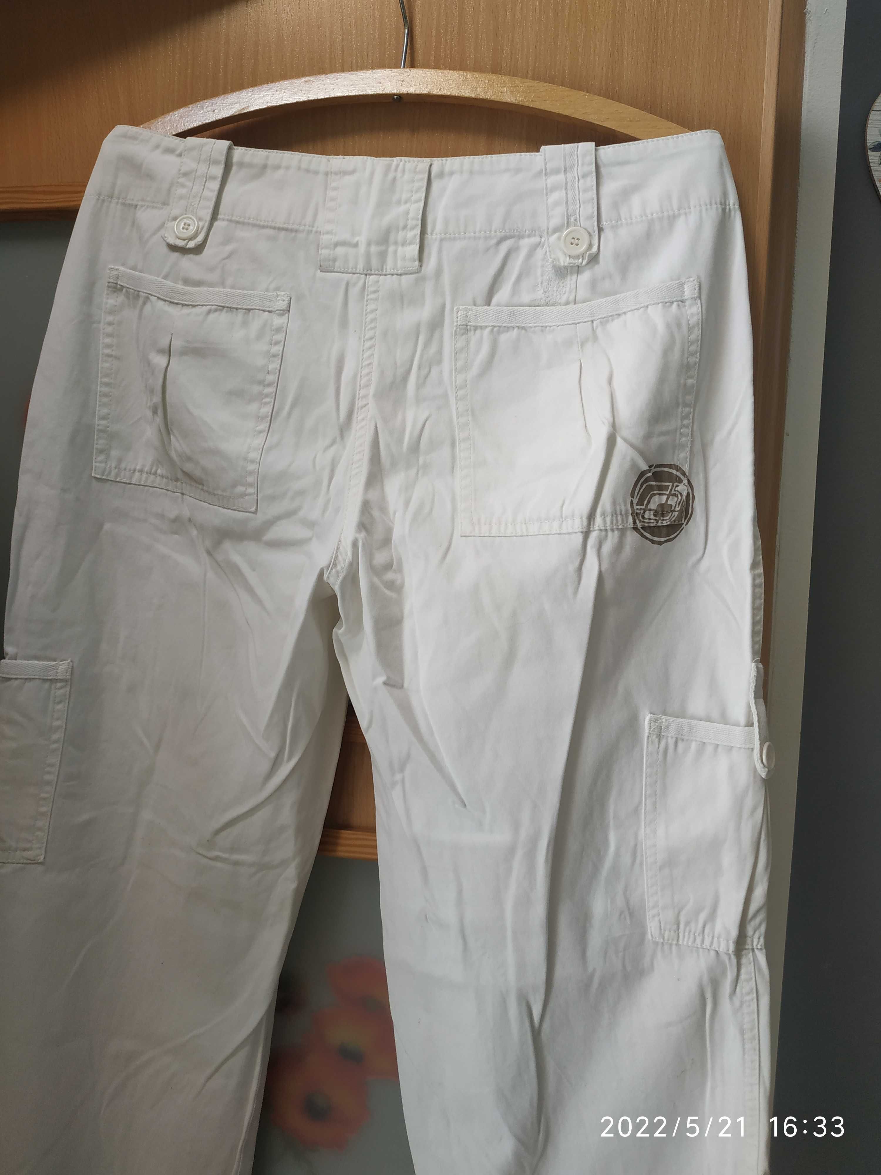 Damskie białe spodnie 100% bawełna , rozmiar 40/42