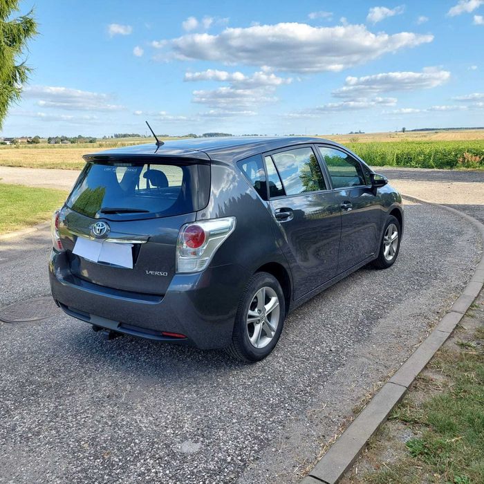 Sprzedam Toyotę Verso 1.6 Benzyna (2017) 1. właściciel