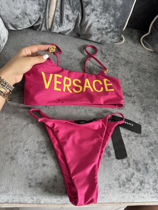 Розовый купальник люкс бренд