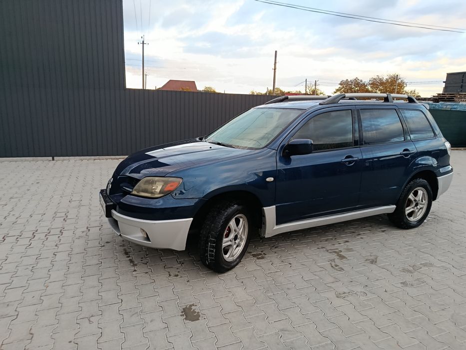 Mitsubishi outlander