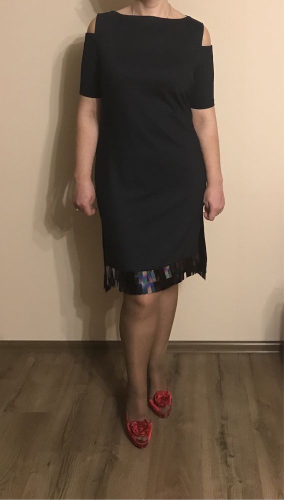 Вечернее платье с пайетками