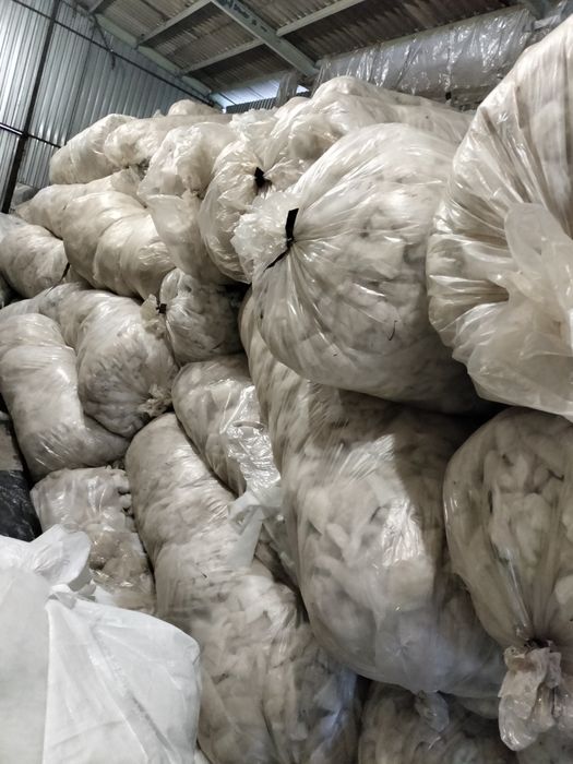 Купляємо отходи синтепона обрізки відходи закупаем сінтіпона поролона