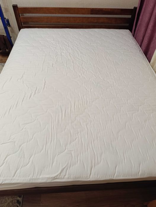 Ліжко дерев'яне 1,6*2,0