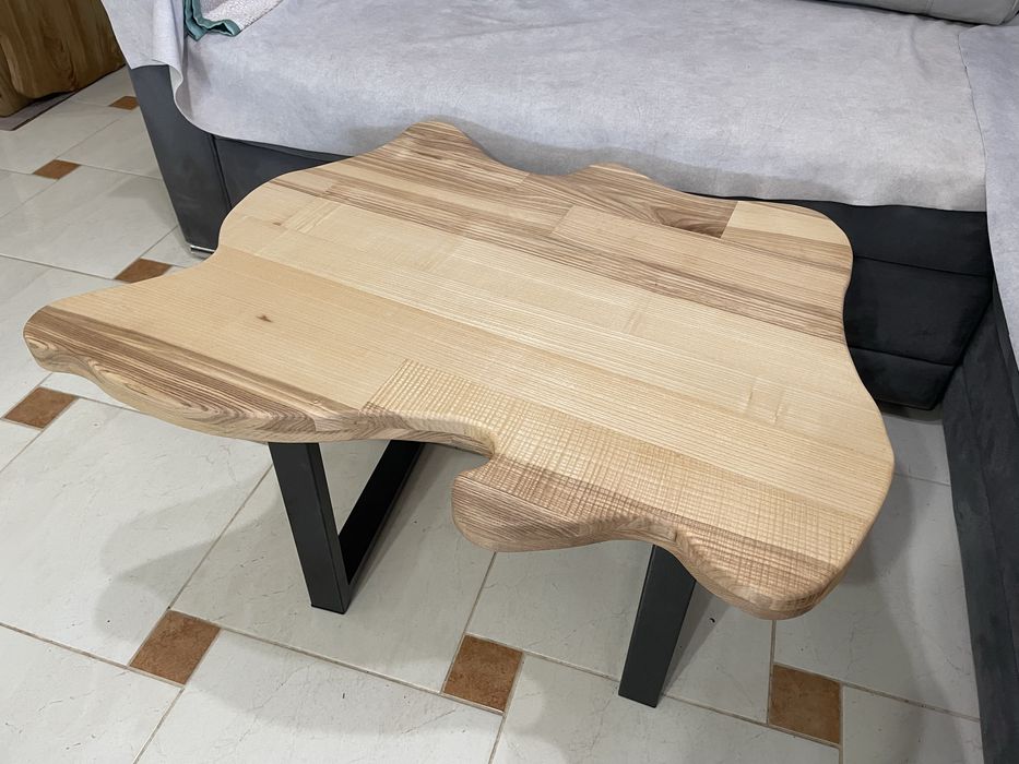 Журнальний столик в стилі лофт / натуральне дерево - металеві ніжки