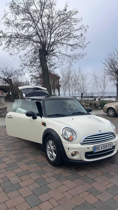 Продаю авто MINICOOPER